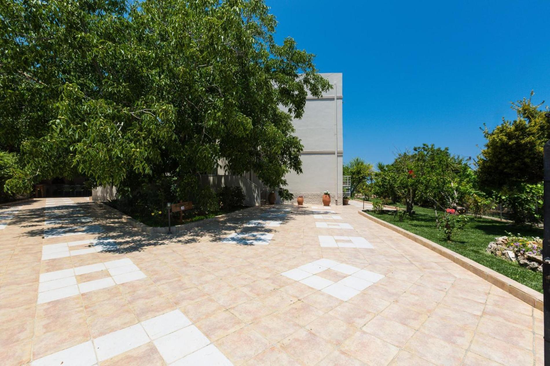 Villa Filia In Prines Екстериор снимка